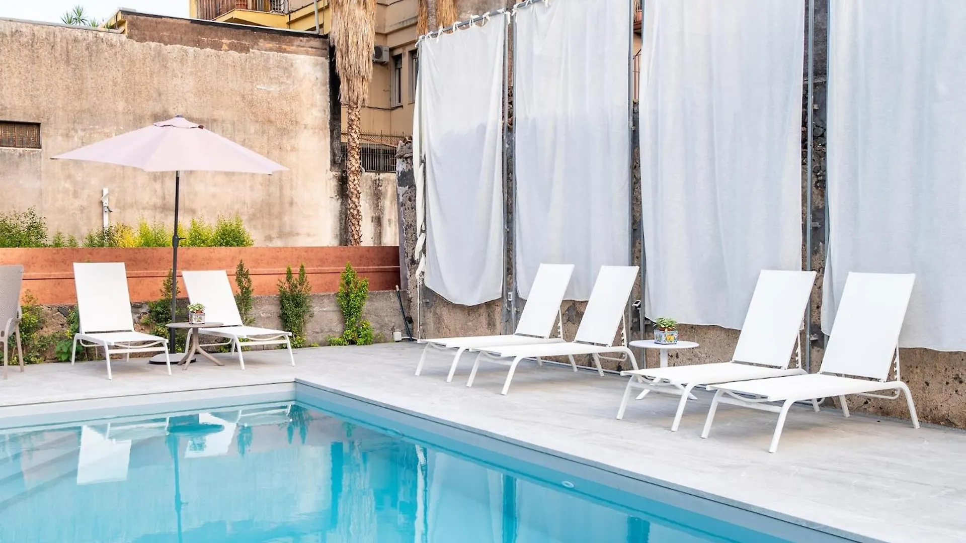 Luxurious Apartment With Pool In Giarre