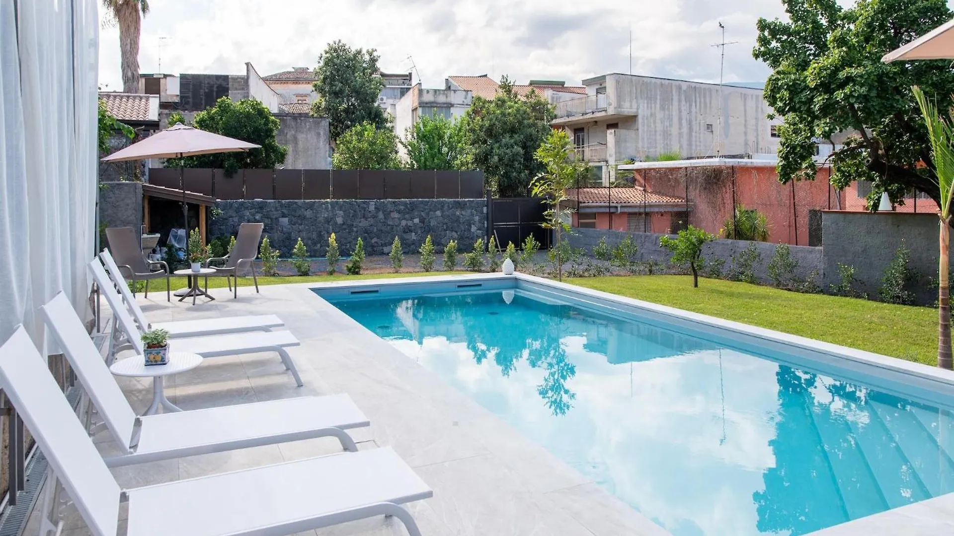 Luxurious Apartment With Pool In Giarre 0*,  Itálie